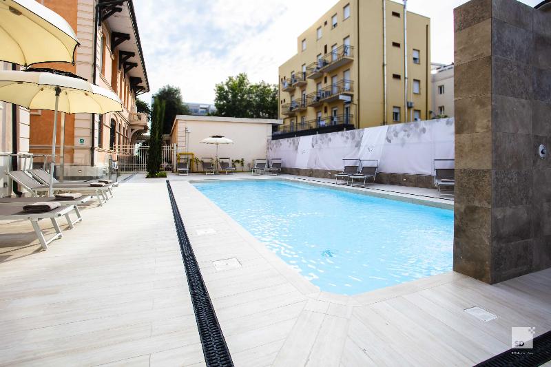 هتل Regina Elena 57 & Oro Bianco Spa