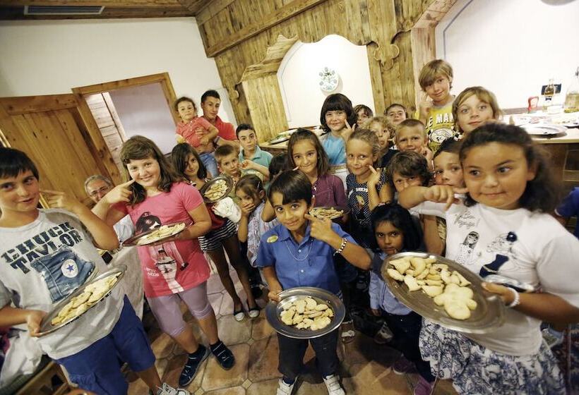 בית מלון כפרי Resort Dolce Casa   Family & Spa