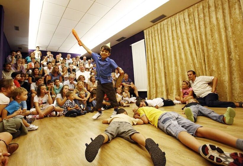 בית מלון כפרי Resort Dolce Casa   Family & Spa