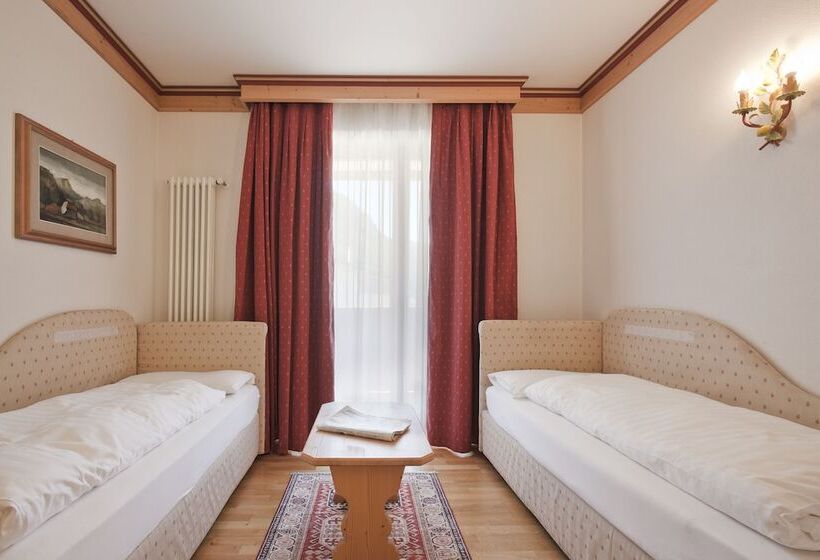 בית מלון כפרי Resort Dolce Casa   Family & Spa