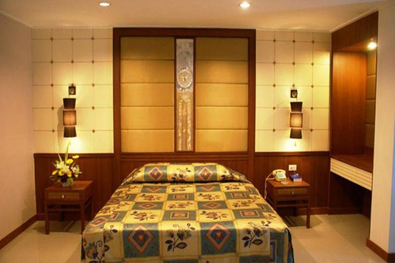 هتل Royal Twins Palace