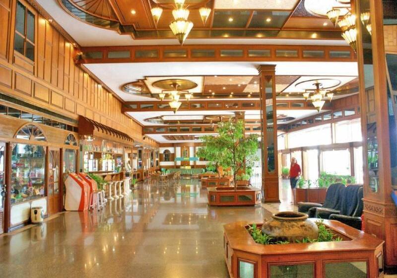 هتل Royal Twins Palace