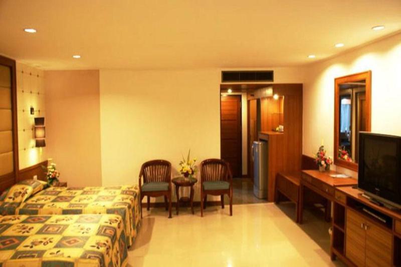 هتل Royal Twins Palace