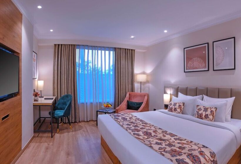 ホテル Royale Sarovar Portico Agra