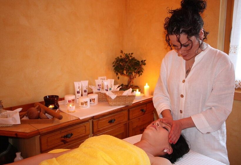 בית מלון כפרי Savoia Palace