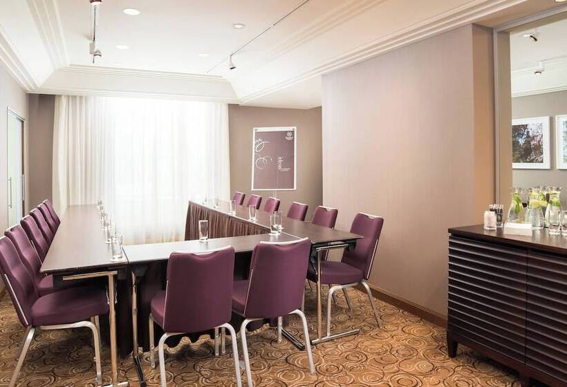 هتل Sheraton Bratislava