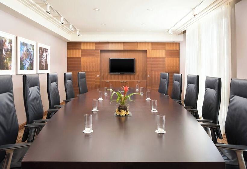 هتل Sheraton Bratislava