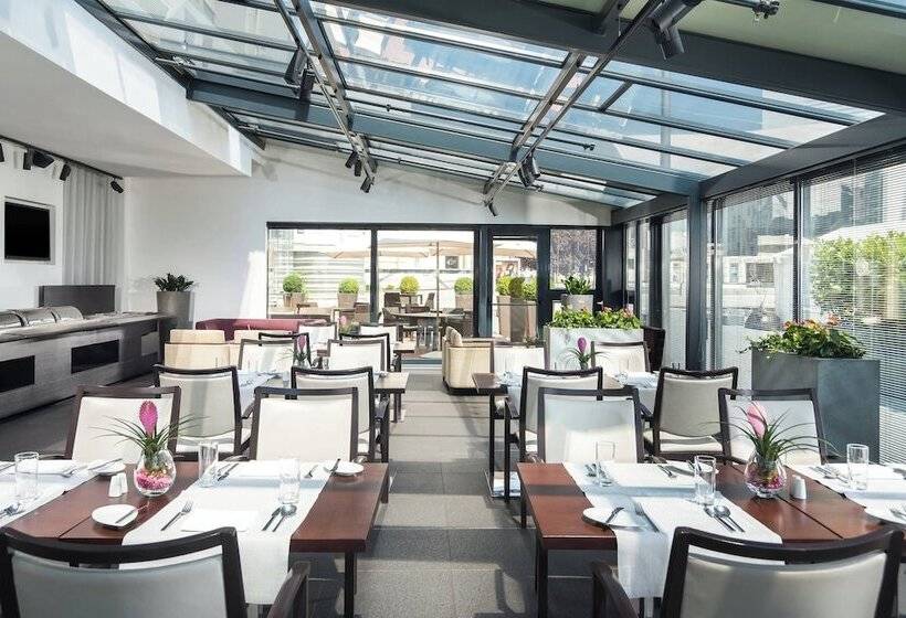 هتل Sheraton Bratislava