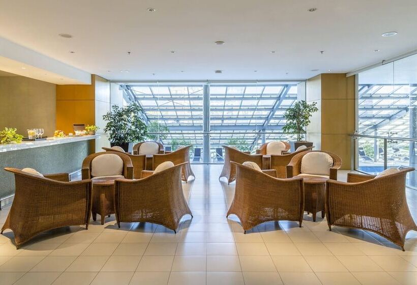 هتل Sheraton Mendoza