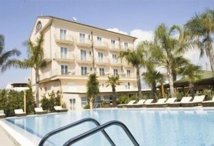 ホテル Stella Maris