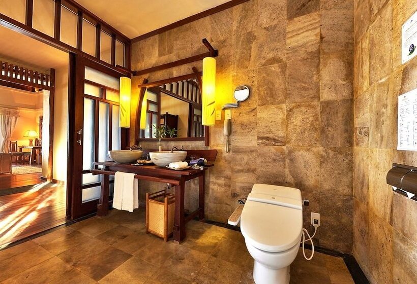 هتل Sun Spa Resort & Villa