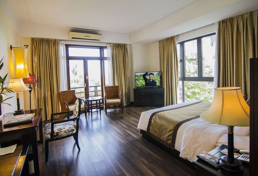 هتل Sun Spa Resort & Villa