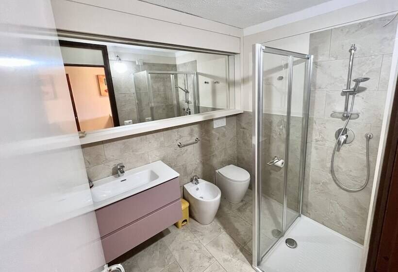 호텔 Superior Apartments In Residence In Cugnana Verde