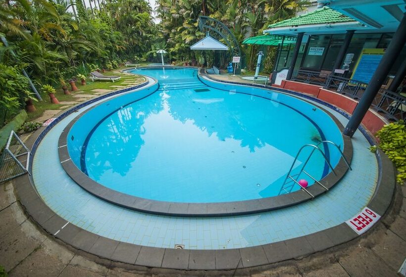 Отель The Renai Cochin