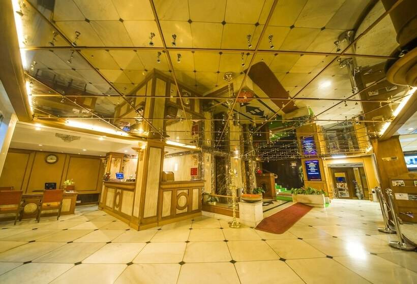 Отель The Renai Cochin