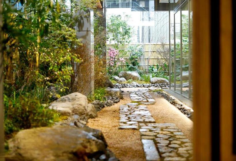 هتل Travelodge Kyoto Shijokawaramachi