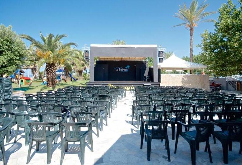 בית מלון כפרי Villaggio Le Palme