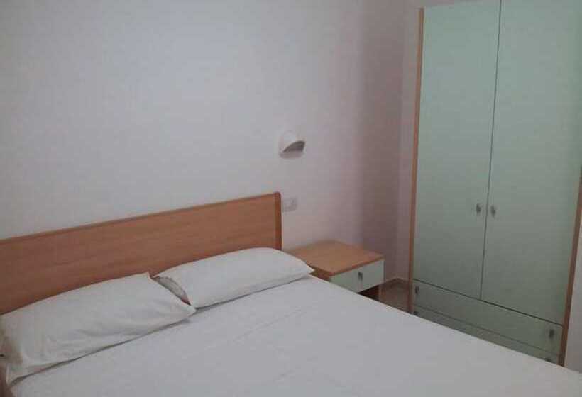 فندق Villaggio Piano Grande