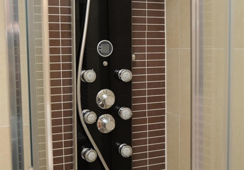 فندق Viola Palace