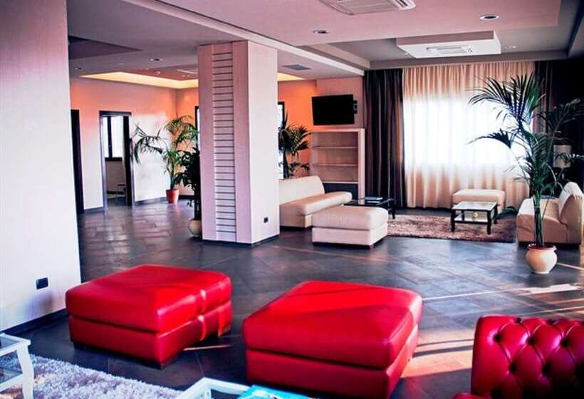 فندق Viola Palace