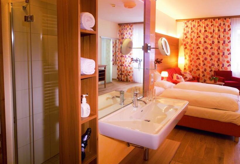 ホテル Walserberg