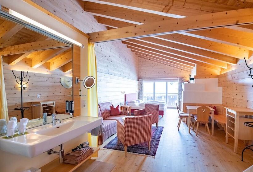 ホテル Walserberg