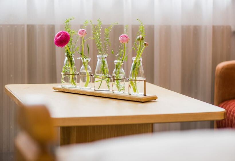 ホテル Walserberg