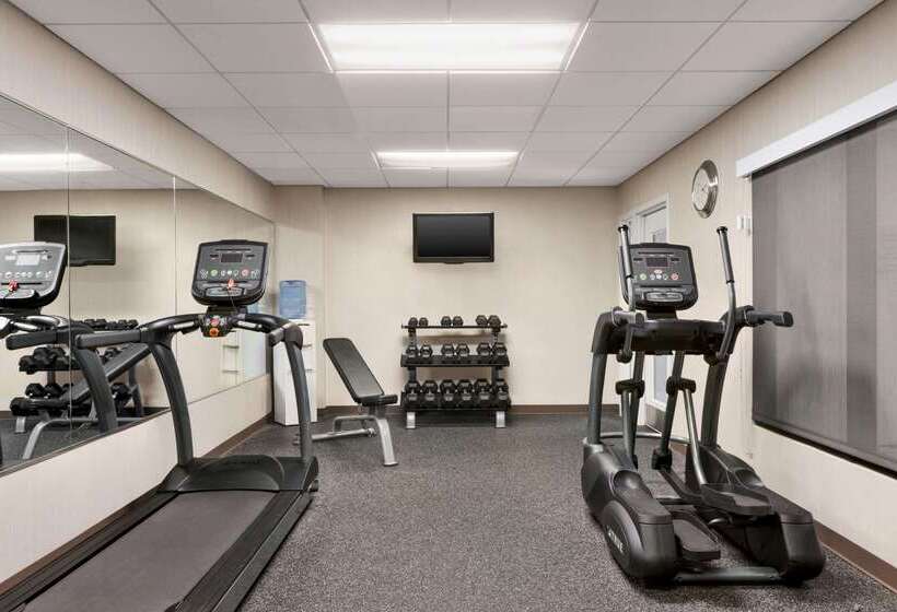 فندق Wingate By Wyndham Bridgeport Clarksburg