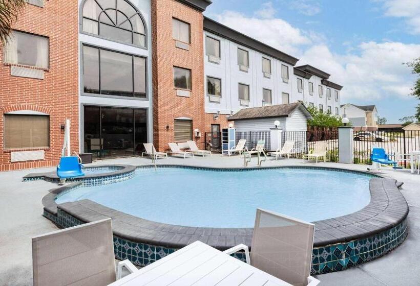 ホテル Wingate By Wyndham Houston Bush Intercontinental Airport