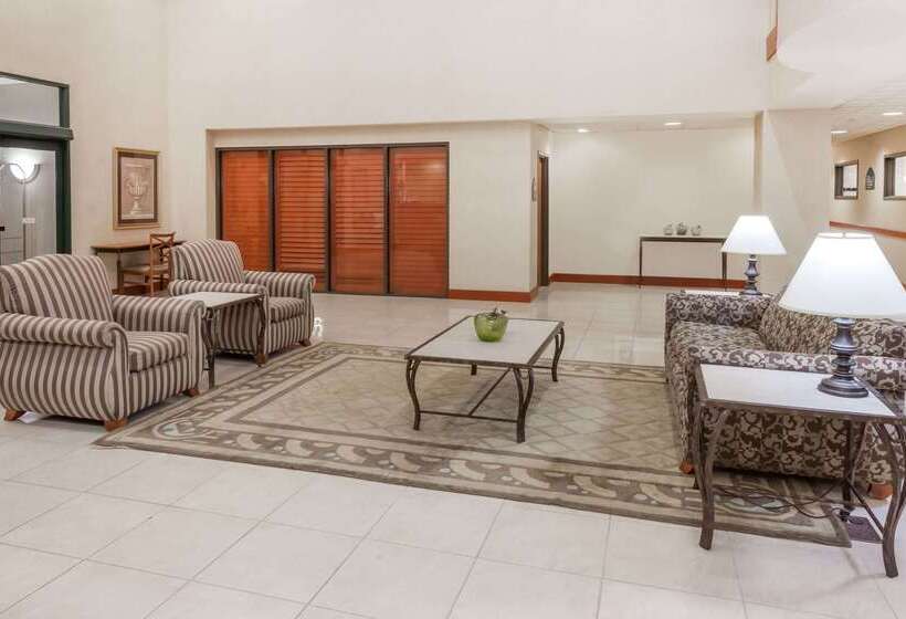 فندق Wingate By Wyndham