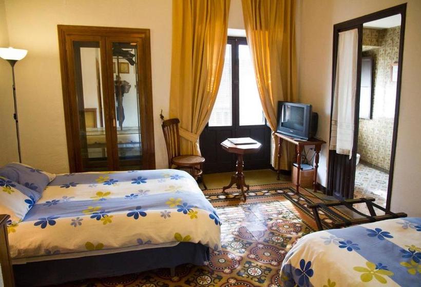 La Casona Del Abuelo Parra