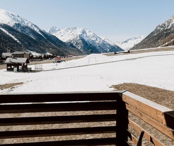 Lac Salin Spa & Mountain Resort