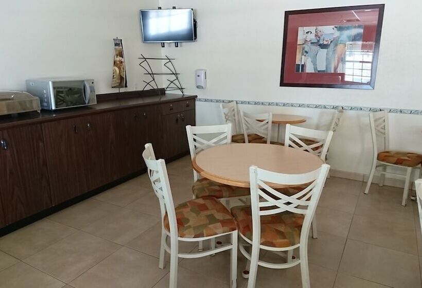 Microtel Inn And Suites By Wyndham Ciudad Juarez, Us Consulate