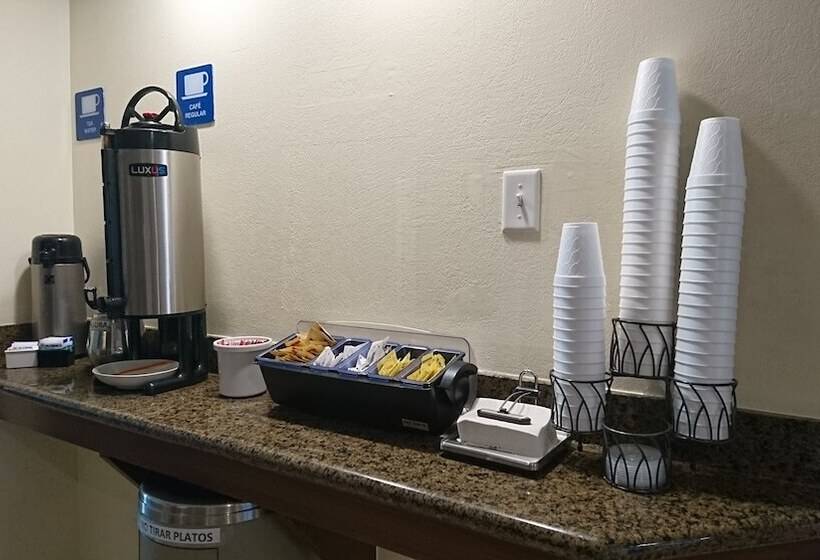 Microtel Inn And Suites By Wyndham Ciudad Juarez, Us Consulate