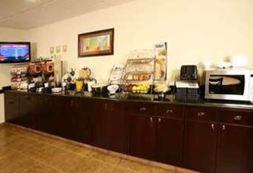 Microtel Inn And Suites By Wyndham Toluca