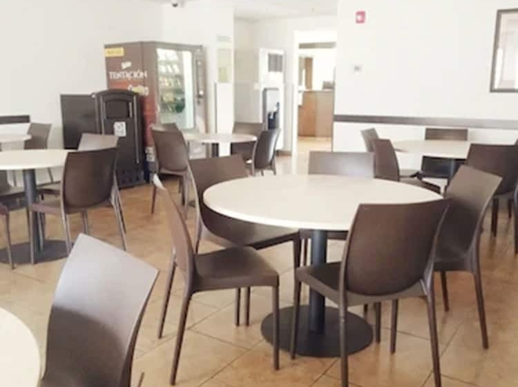 Microtel Inn And Suites By Wyndham Toluca