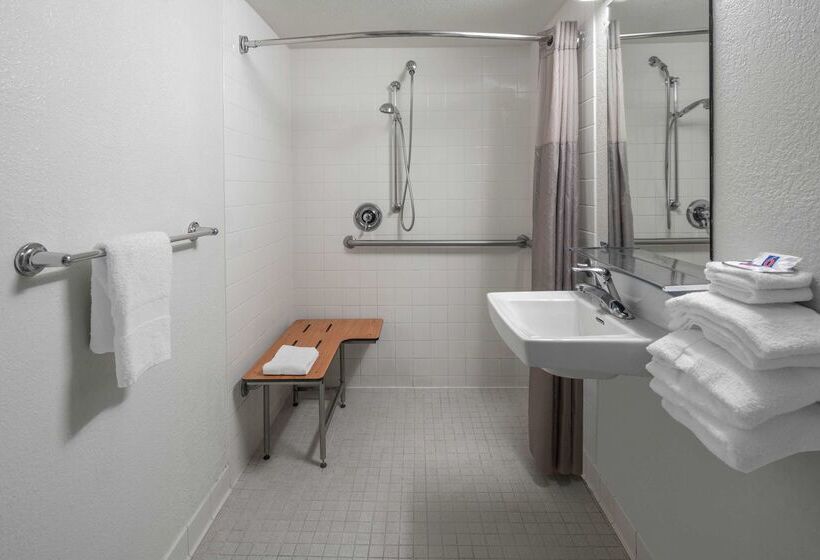 Motel 6carpinteria, Ca  Santa Barbara  South