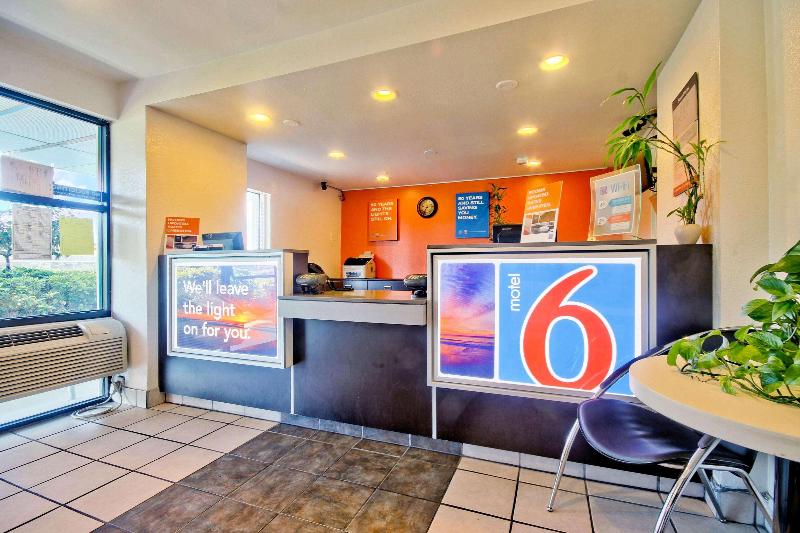 Motel 6 Fort Lauderdale, Fl