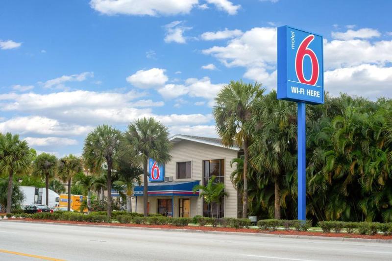 Motel 6 Fort Lauderdale, Fl