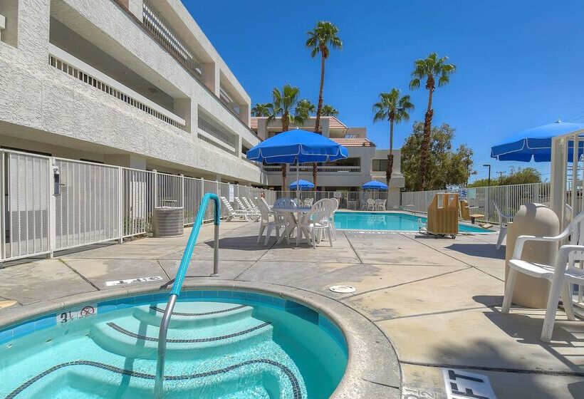 Motel 6palm Springs, Ca  Downtown