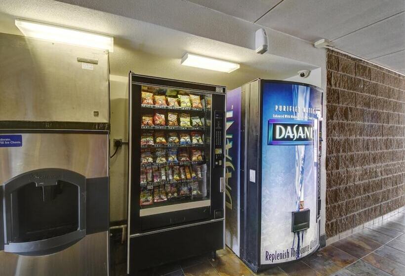 Motel 6 San Antonio, Tx  Downtown  Market Square