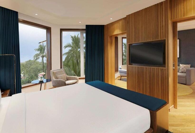 Novotel Mumbai Juhu Beach