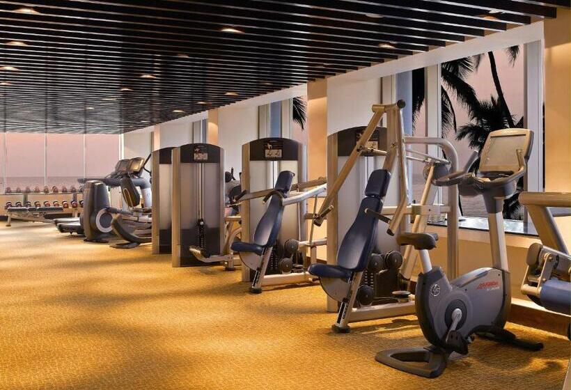 Novotel Mumbai Juhu Beach