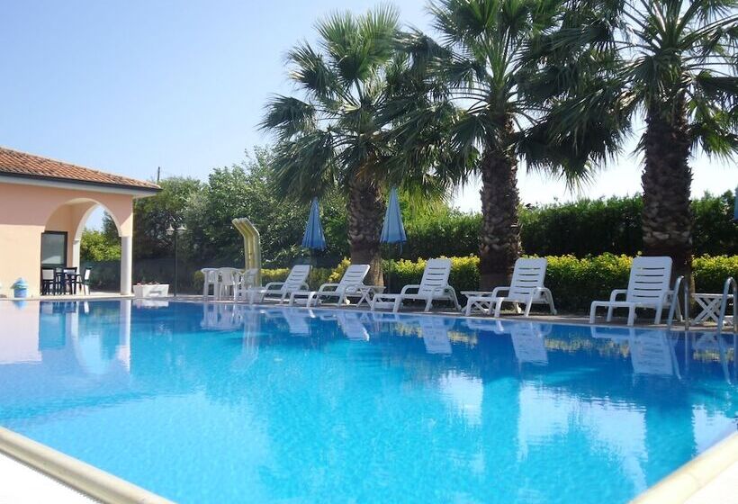 Residence Hotel Villa Laura