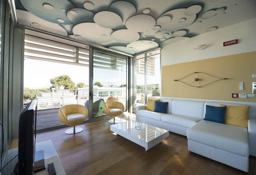 The One Hotel Designed For Adults Pet Lovers