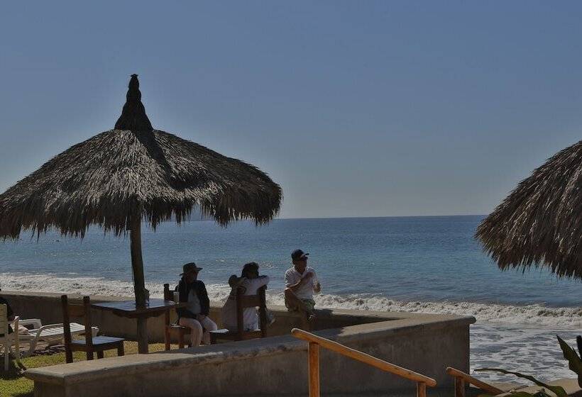 Villas El Rancho Green Resort