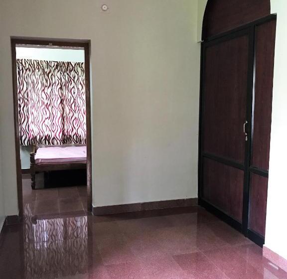 فندق صغير Devanjana Inn Guruvayoor