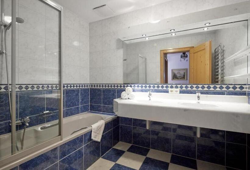 Alt Montafon Hotel Appartements By Pferd Auf Wolke