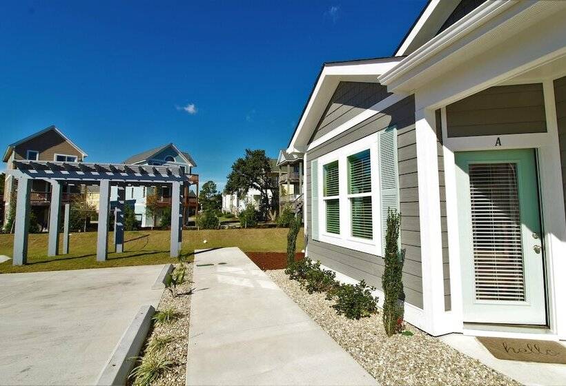Beacon Quarters By Kees Vacations