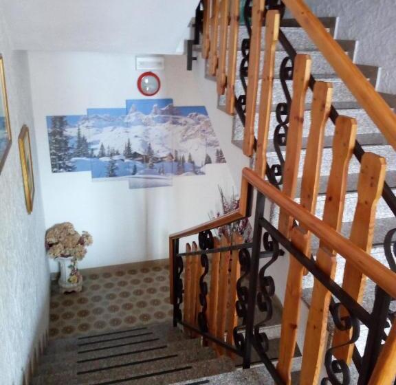 בית מלון כפרי Albergo Al Pino